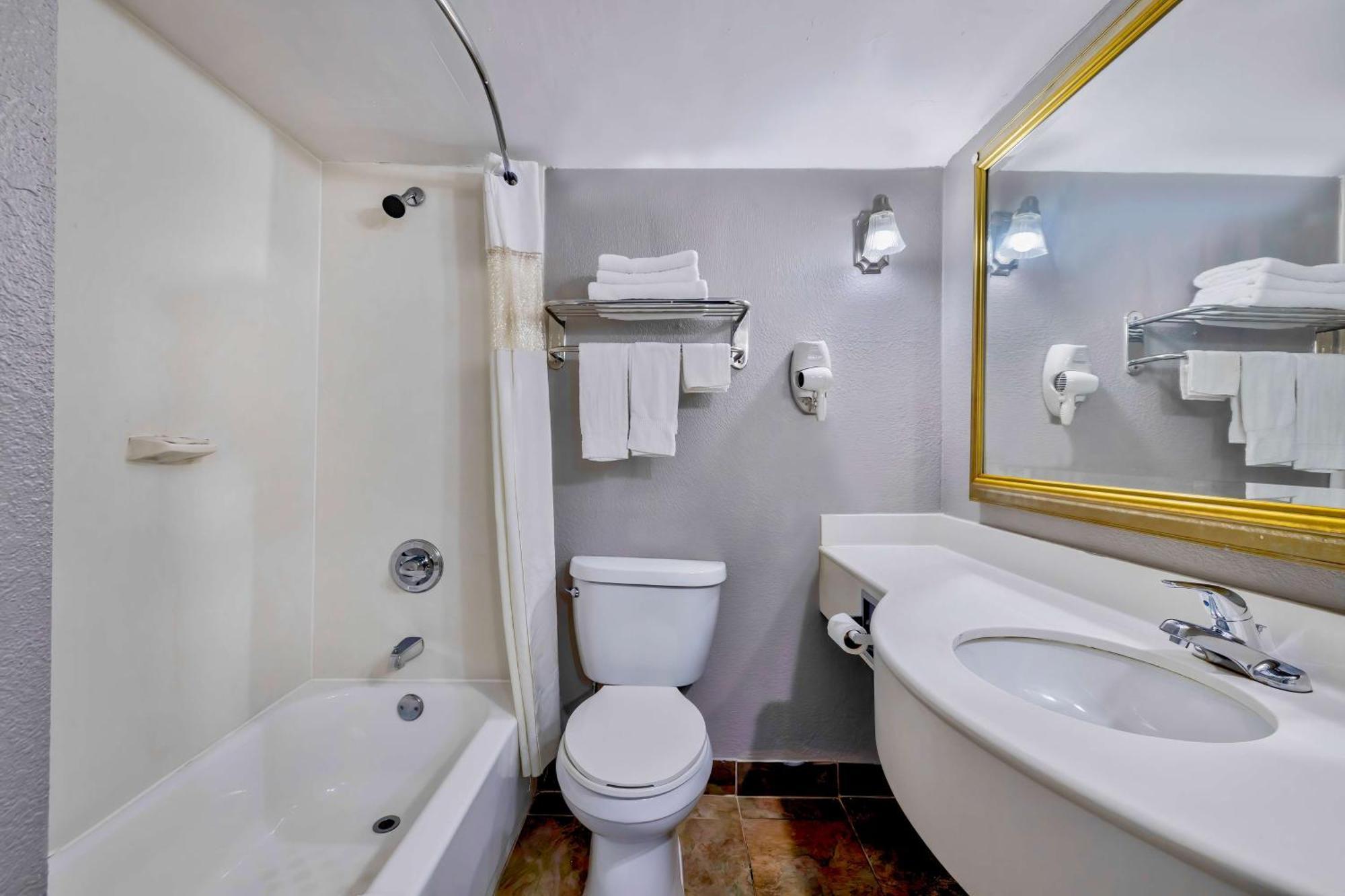 Motel 6 Harrisburg Pa Near Pa Expo Center Экстерьер фото
